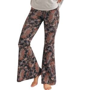 Free People Kitty Flare Pants Paisley Boho Bell Bottom Stretch Size M Festival